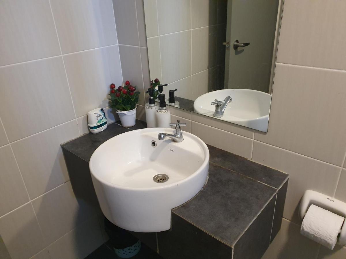 Mhb 30 Sulte Evo Soho Bandar Baru Bangi Free Netflix And Wifi Appartement Buitenkant foto