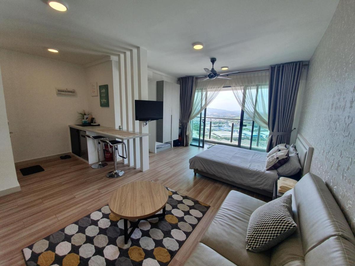 Mhb 30 Sulte Evo Soho Bandar Baru Bangi Free Netflix And Wifi Appartement Buitenkant foto