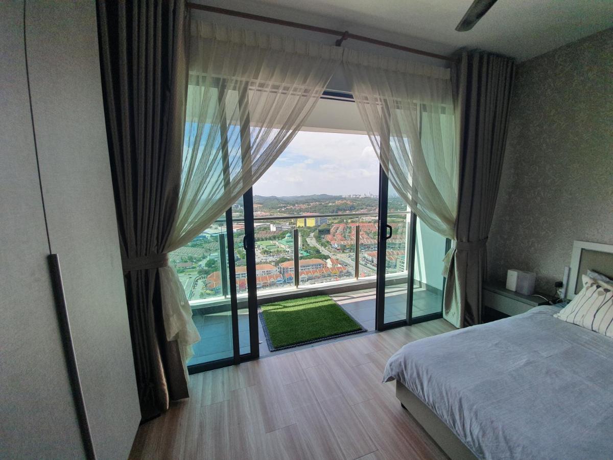 Mhb 30 Sulte Evo Soho Bandar Baru Bangi Free Netflix And Wifi Appartement Buitenkant foto
